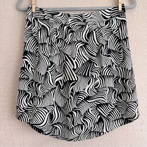 NEW Vero Moda Zebra Patterned Skirt Women’s S/Small Black/White Spring Summer